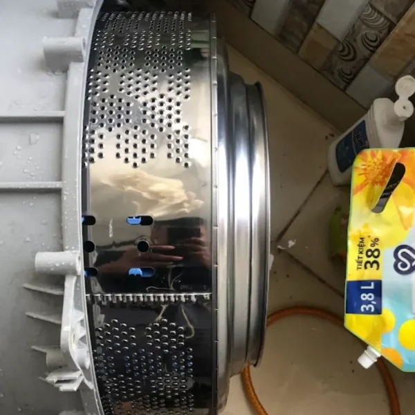 Dịch vụ vệ sinh máy giặt 4