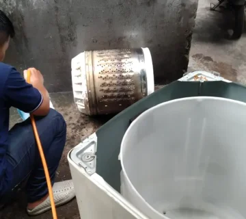 Dịch vụ vệ sinh máy giặt 6