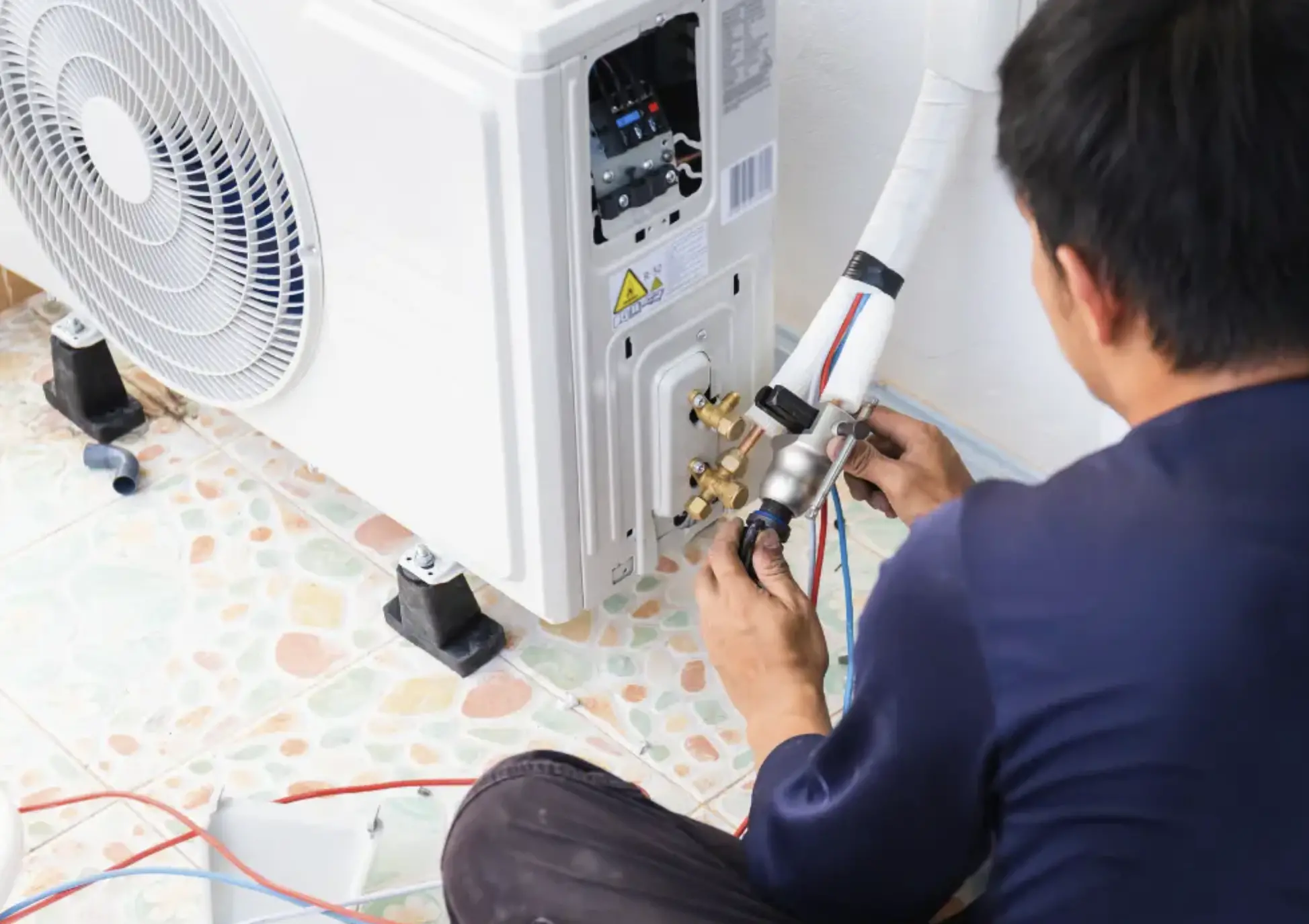 Xử lý Máy lạnh bị kêu rè rè - ù ù - Lọc Cọc 1